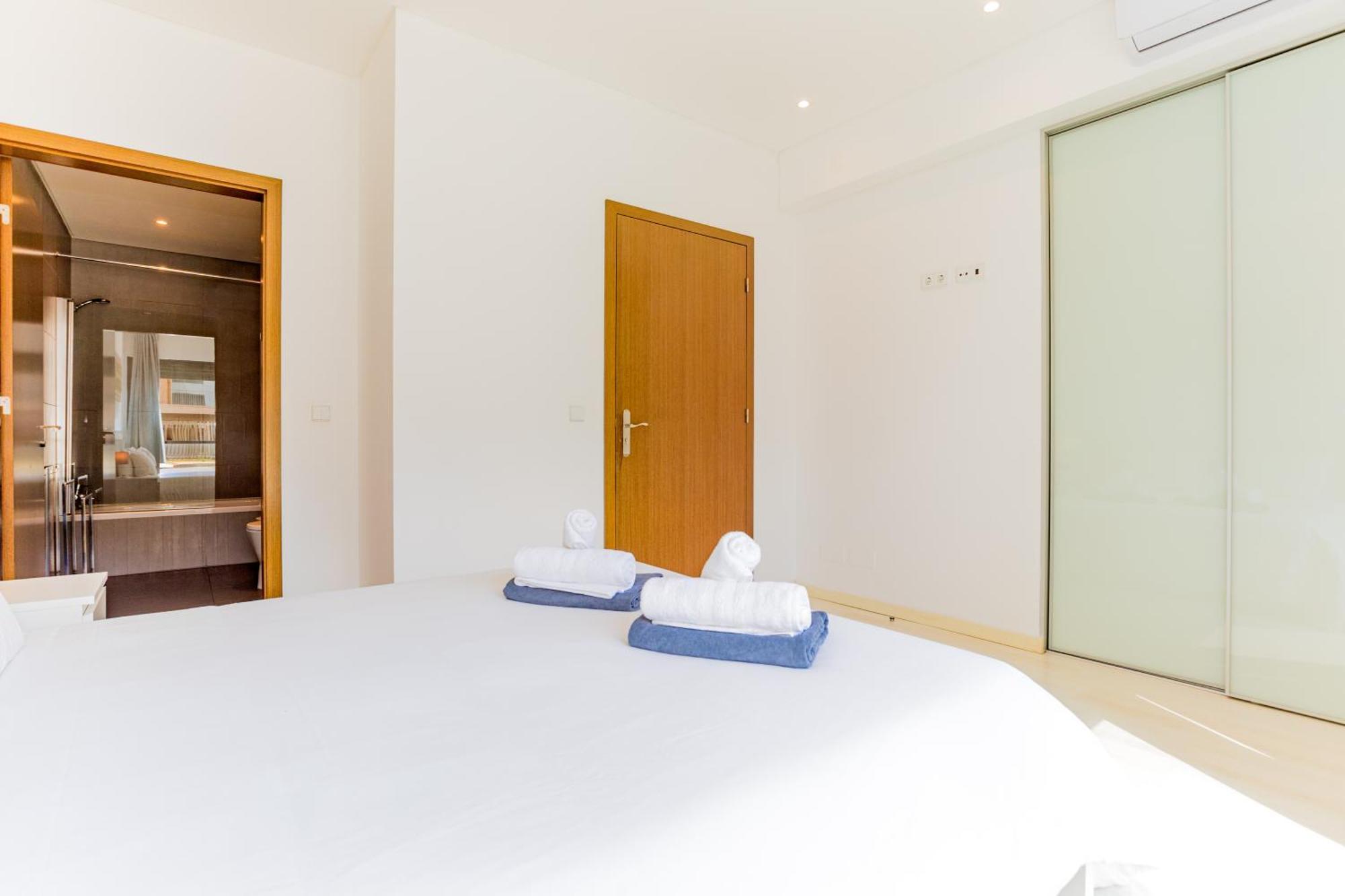 Cavalo Preto Luxury Beach Apartment By Golden Zenith Quarteira Bagian luar foto